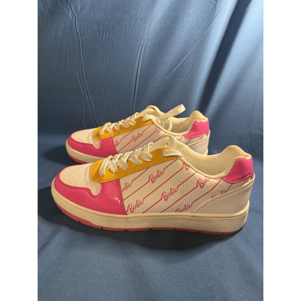 Mattel Barbie Women's size 9 Skater Tennis‎ Shoes Sneakers Hot Pink